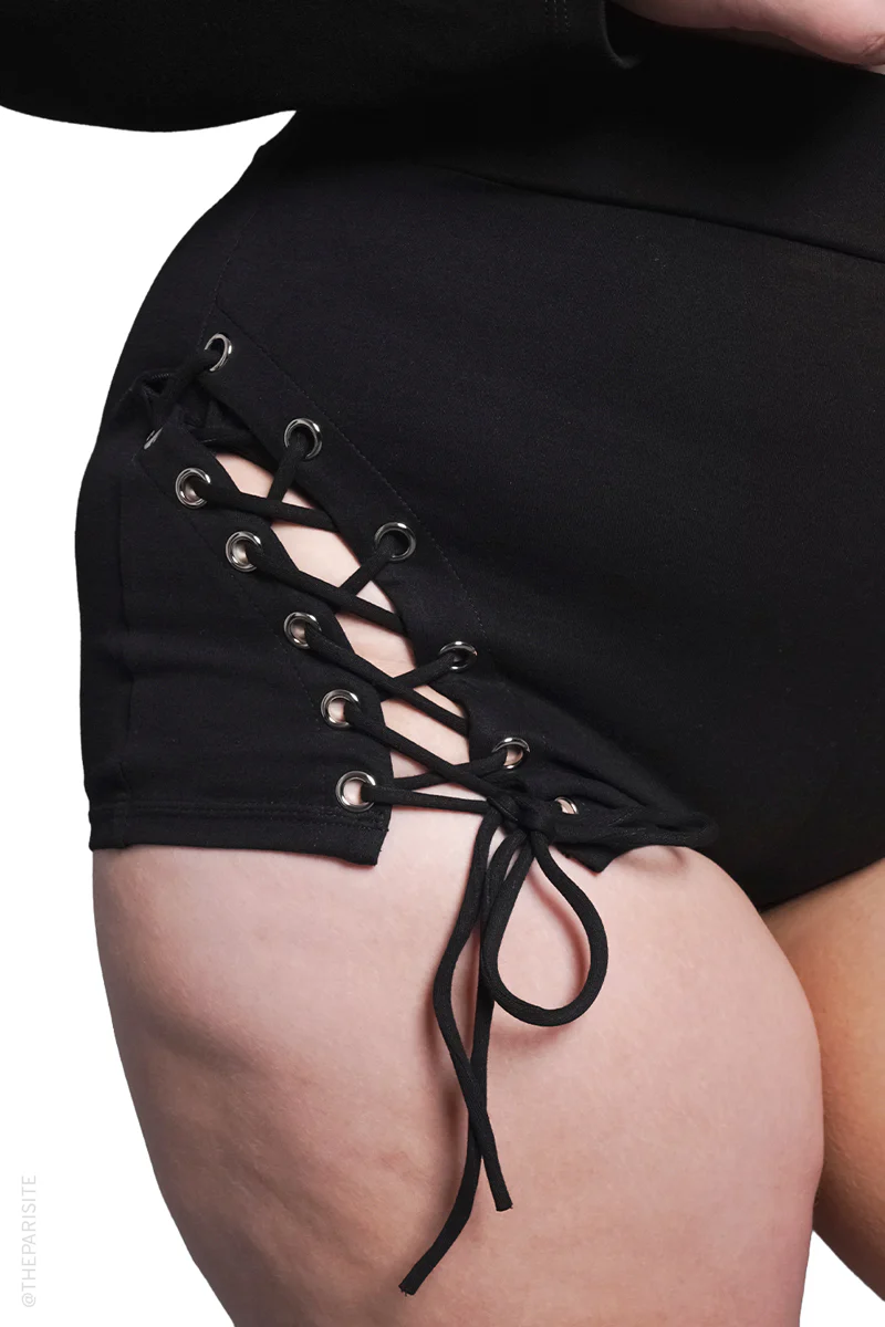Alice Shorts - Image 11