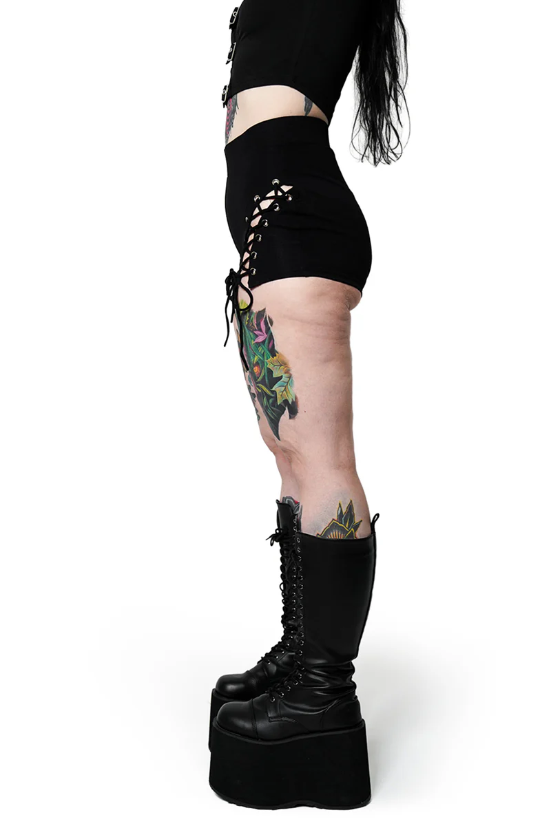 Alice Shorts - Image 3
