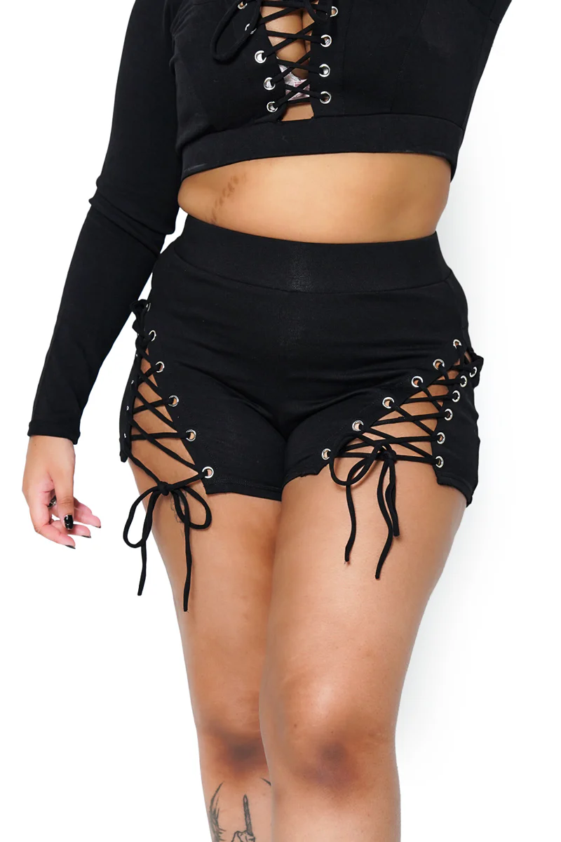 Alice Shorts - Image 8