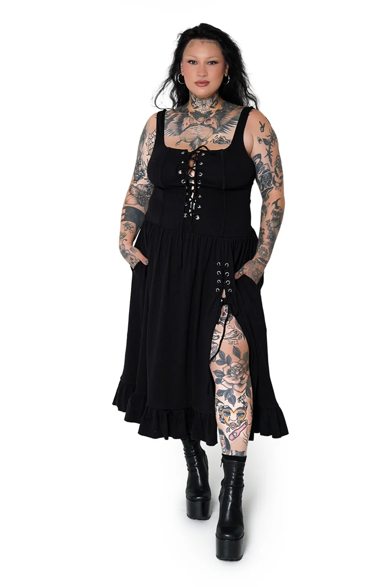 Dollhouse Midi Dress - Image 9