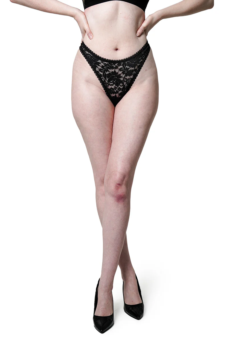 Lenore Thong - Image 2